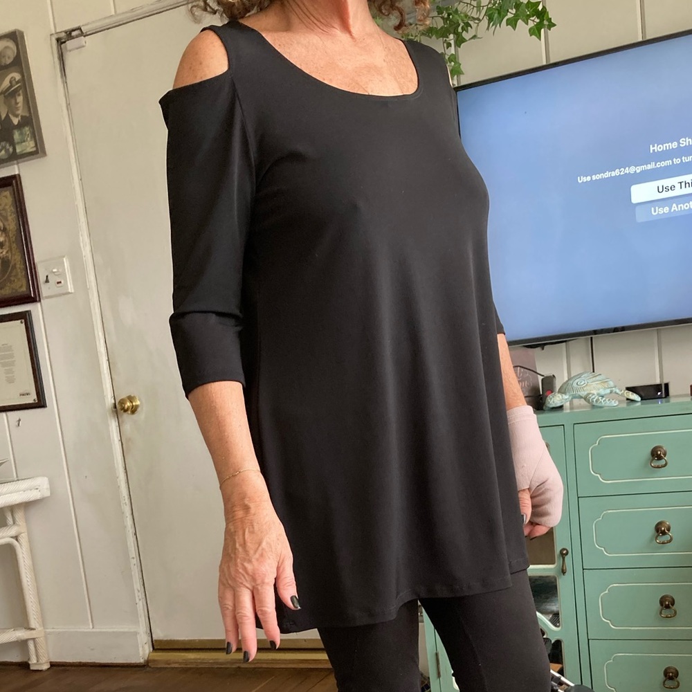Pull over very comfortable top with open shoulders